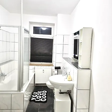 Mit Balkon 3* 켐니츠